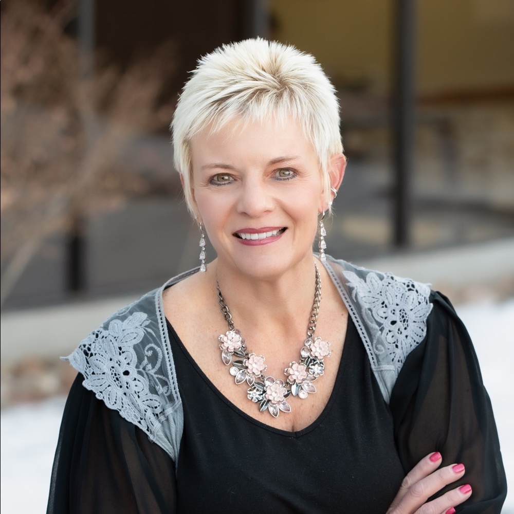 Meet your Posher, Cheryl